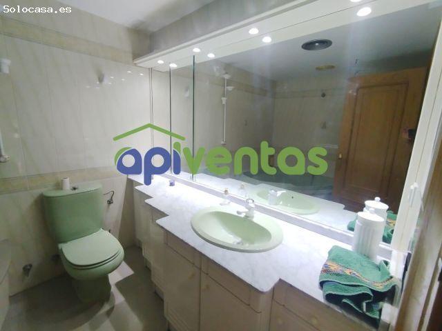Amplio y Luminoso Piso en Avenida Juan Carlos I, Lorca €245.000