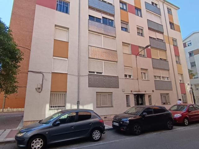 Amplio y luminoso piso en alquiler en Rondilla Santa Clara, Valladolid