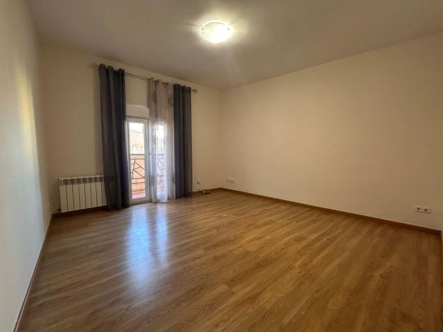 Amplio y Luminoso Piso Reformado en San Sebastián de los Reyes por €1200
