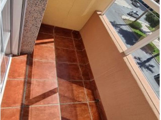 Amplio y Moderno Piso en Roquetas de Mar Las Salinas por solo €210,000