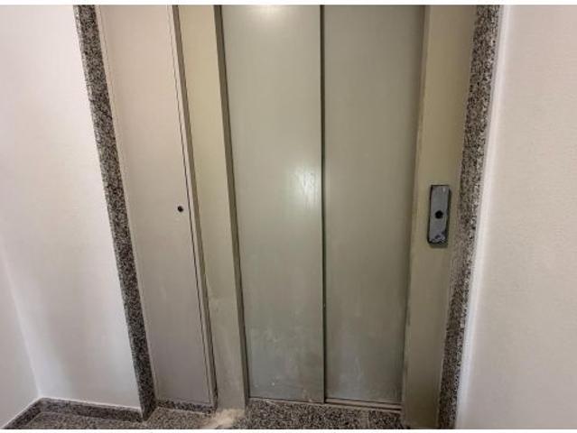 Amplio y moderno piso en venta en Carrús, Elche
