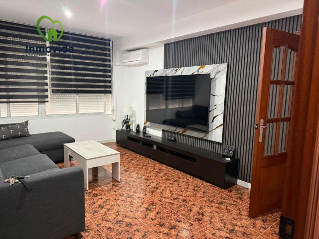 Amplio y Moderno Piso Reformado en Córdoba Levante