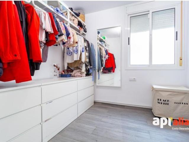 Amplio y Moderno Piso Reformado en el corazón de Torredembarra