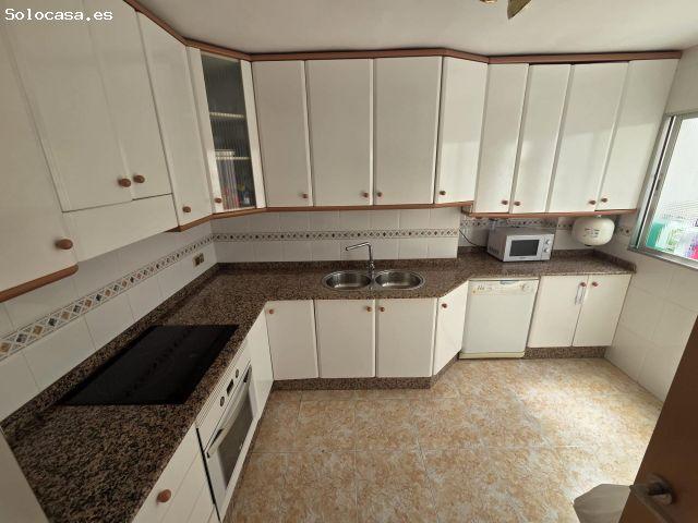 Amplio y Soleado Piso en el Corazón de Alicante por €330,000