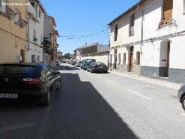 Amplia Casa Adosada de 181 m2 en Caravaca de la Cruz