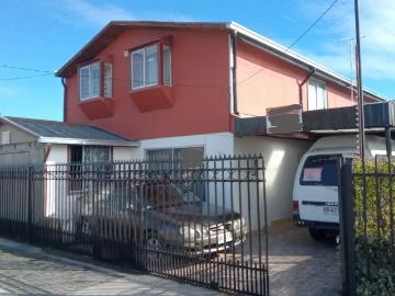 Amplia Casa con Local con Giro Comercial de 240/820 en Villa Madrid – Chillan