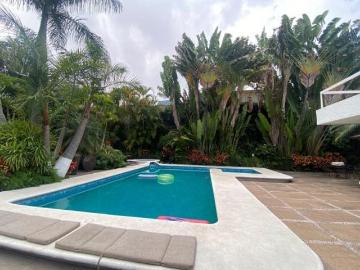 AMPLIA CASA CON SEGURIDAD EN RANCHO TÉTELA