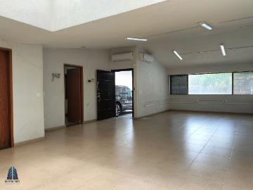 Amplia Casa de 1 planta para Oficinas en Col Ciudad del Sol