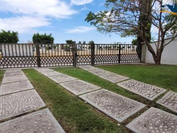 Amplia Casa de 3 niveles Fracc. Campestre San Juan