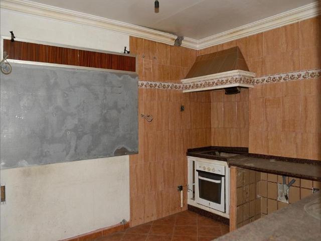 Amplia casa en venta en calle Padre Jorge