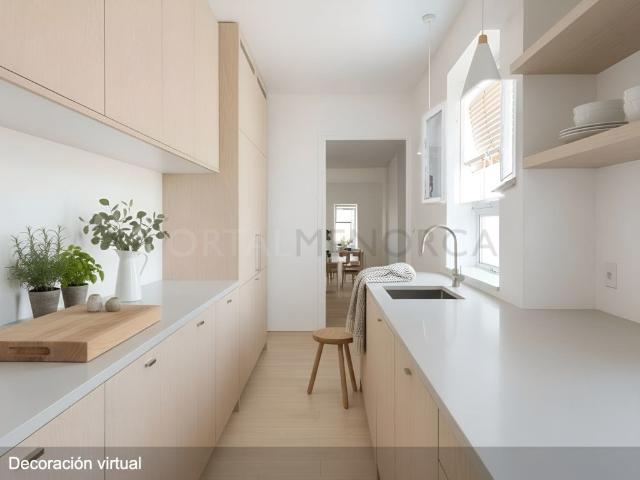 Amplia casa en venta en Maó Mahón con terraza y gran potenci. 0m² Mahón