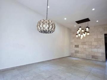 Amplia casa en Antigua Residencial, Impecable vista a Áreas verdes
