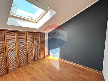 Amplia casa en condominio cerrado la reina | 5 Dormitorios por 14500.00 en La Reina