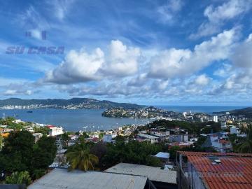 AMPLIA CASA EN COLONIA LA MIRA, ACAPULCO