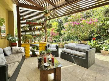 Amplia casa en Lomas san Andres | 7 Dormitorios por 19200.00 en Concepción