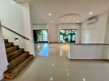 AMPLIA CASA EN RENTA 5 REC EN RESIDENCIAL CUMBRES
