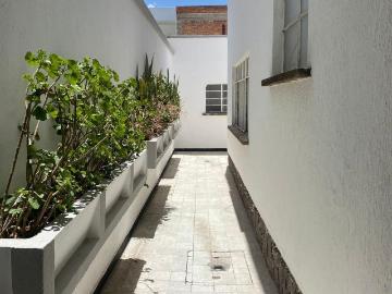 Amplia Casa en Renta en Colonia Tequisquiapan con Habitaciones en planta baja