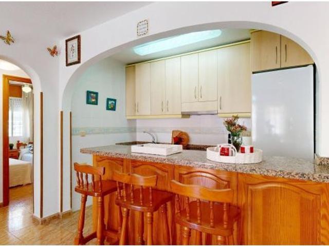 Amplia casa familiar con solárium privado y gran patio en Los Altos