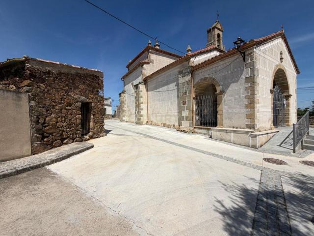 Amplia casa lista para entrar a vivir | 4 dormitorios | 2 terrazas | Benquerencia