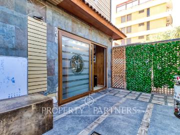 Amplia casa para diversos usos en sector residencial