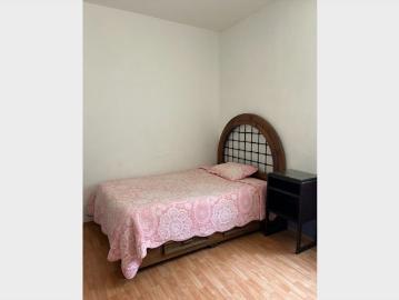 Amplia habitación amueblada en Roma Sur