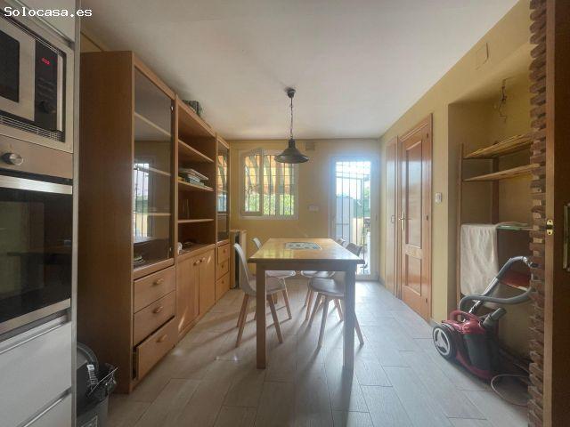Amplia habitacion en Granada, Ideal para Estudiantes