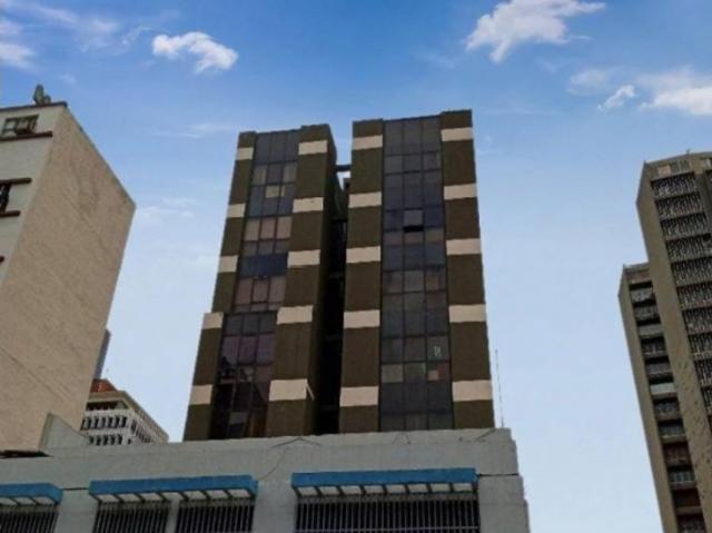 Amplia Oficina en Venta en Pleno Centro de Caracas /#CS