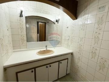 Amplia oficina en arriendo | Espacios por CLF 40.00 en Santiago
