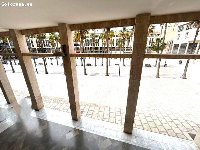 Amplia Oficina en el Corazón de El Ejido por €149,000