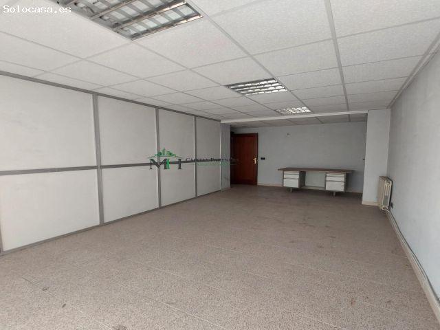 Amplia Oficina en Najera con Potencial para Transformación