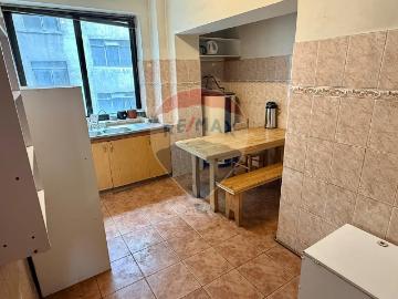 Amplia oficina frenta al metro bellas artes | Espacio, 7500.00 en Santiago
