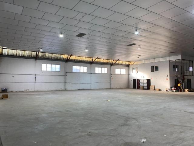 AMPLIA NAVE INDUSTRIAL EN EN VENTA EN POLIGONO OESTE ALCANTARILLA