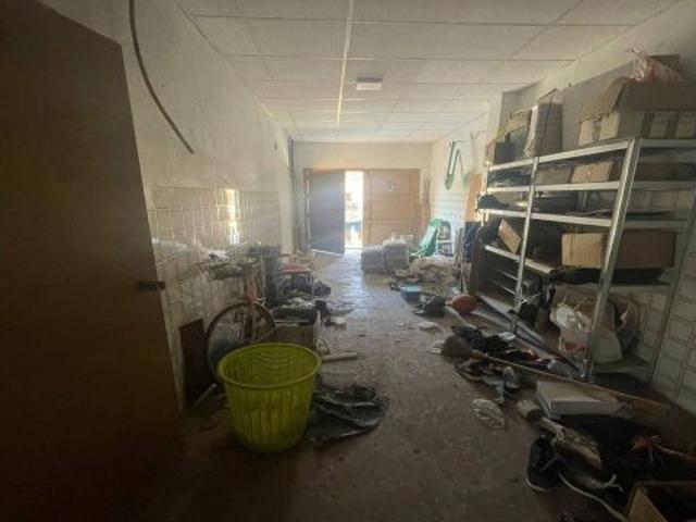 AMPLIA PLANTA BAJA DE 200 m2 CON ENTRADA INDEPENDIENTE Y GARAJE PRIVADO EN SAN PEDRO DEL PINATAR