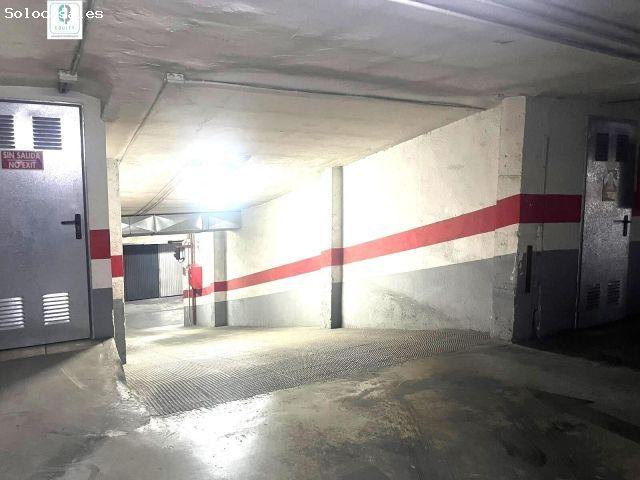 AMPLIA PLAZA DE GARAJE CERRADA EN C/ LAS FLORES