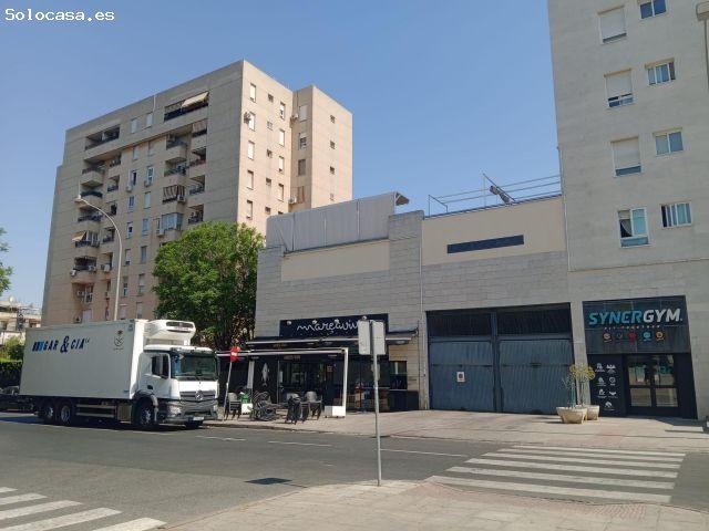 AMPLIA PLAZA DE GARAJE JUNTO A LUIS MONTOTO