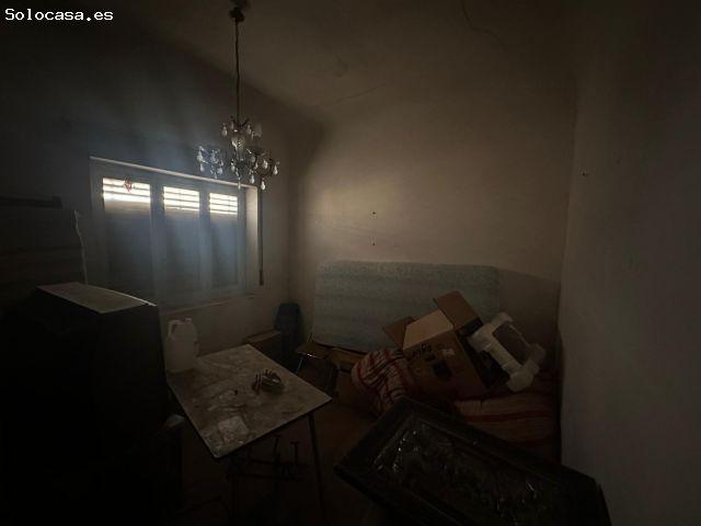 ?✨ ¡Amplia vivienda con almacén incluido y gran potencial en Monforte del Cid! ✨?