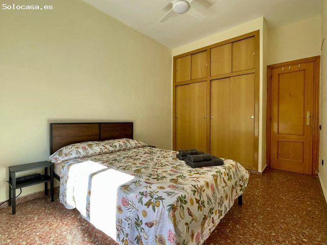 Amplia vivienda de 2 habitaciones con terrazas y excelente ubicación cerca del centro y de la playa