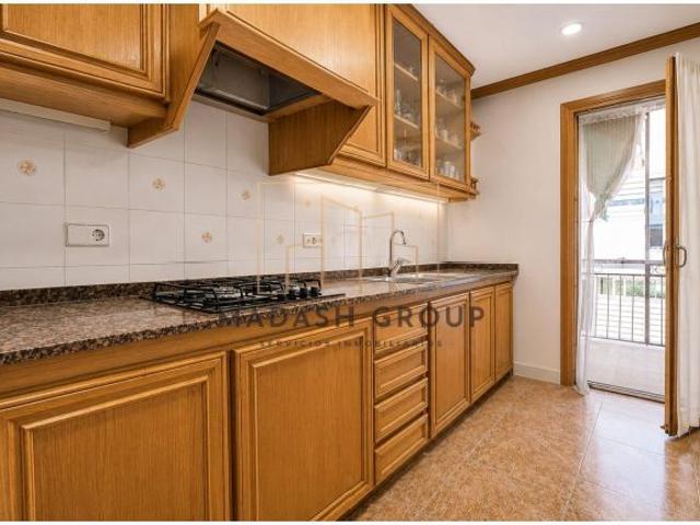 Amplia vivienda de 4 habitaciones junto al centro y la playa de Salou