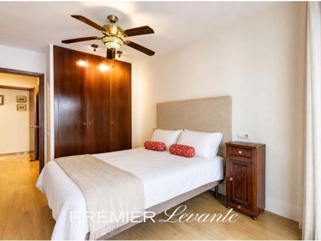 Amplia vivienda en el centro de Alicante, junto a Renfe, Luceros y Maisonnave