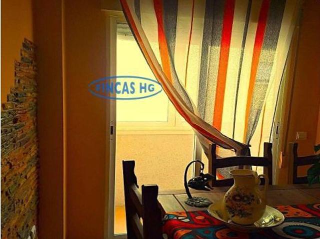 Amplia vivienda en esquina, exterior con garaje y trastero