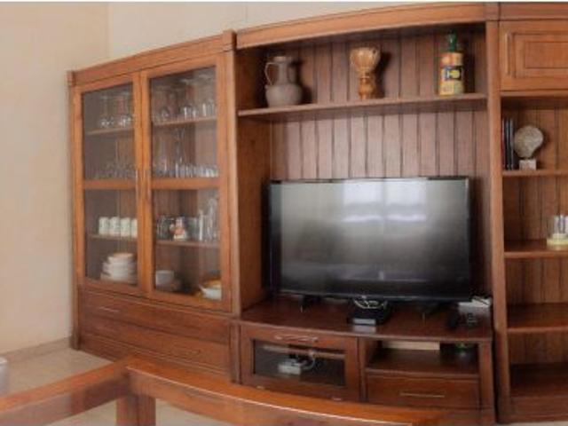 AMPLIA VIVIENDA EN JUAN DE BORBÓN
