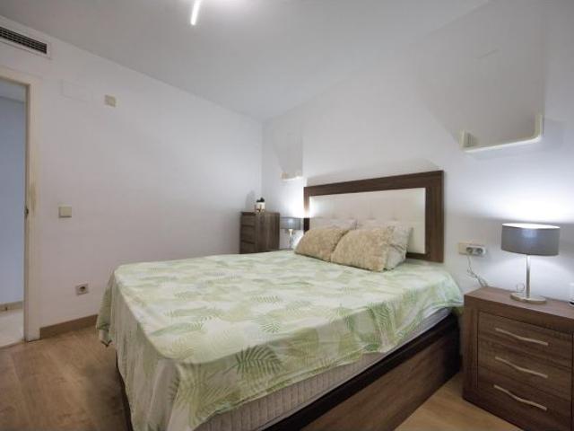 ✨ AMPLIA VIVIENDA EN PLENO CENTRO CON PATIO PRIVADO | ¡LISTA PARA ENTRAR A VIVIR!