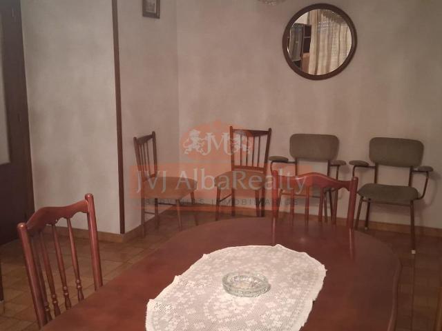 AMPLIA VIVIENDA EN VENTA EN ZONA VILLACERRADA