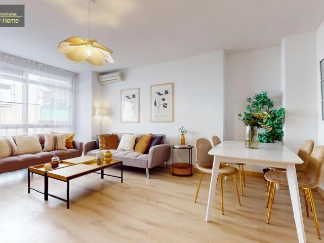 Amplia vivienda familiar de 4 dormitorios
