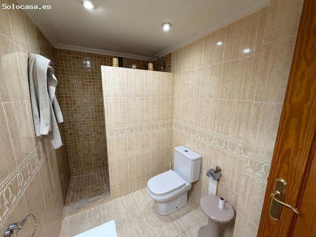 Amplia vivienda luminosa en Avenida Luis Vives, Silla