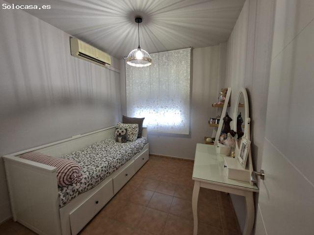 ? Amplia vivienda unifamiliar en Jardines del Marquesado
