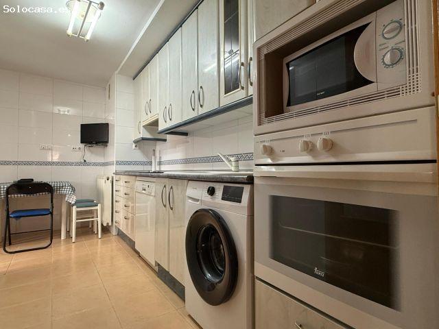 Amplia vivienda VPO de 3 dormitorios con garaje y trastero en zona residencial