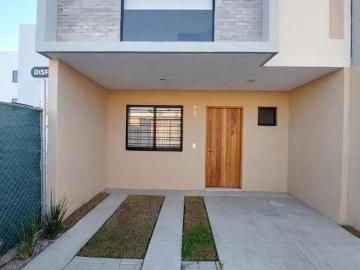 Amplia y Confortable Casa en Venta muy cerca de Periferico Sur por Av. Colon