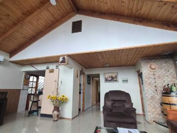 Amplia Y Luminosa Casa 4 Dor. 3 Bañ, Terreno 1592 | Dormitorios por 180000. 00 en Peñaflor