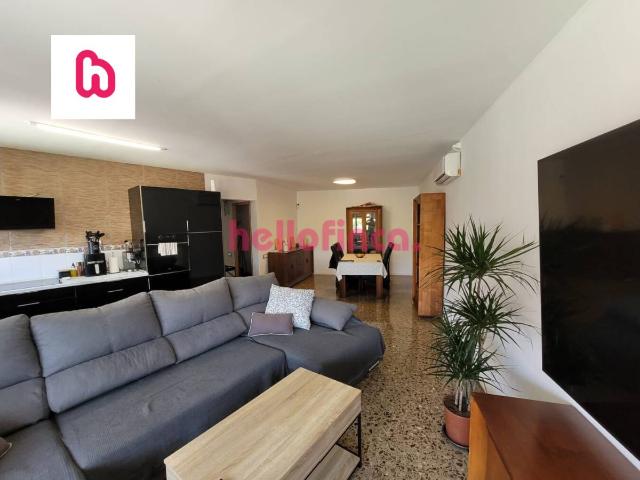 Amplitud y confort en el barrio de La Maurina Terrassa
